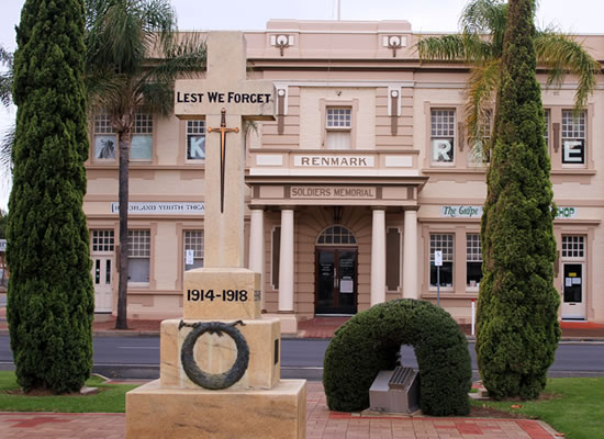 Soldiers Memorial Room Renmark RSL